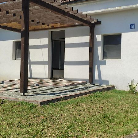Apartmani Nova Topola Exterior photo